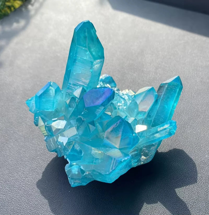 Himmelblauer Titanquarz Cluster – Natürlicher Kristall Heilstein (2–7 cm) 💎