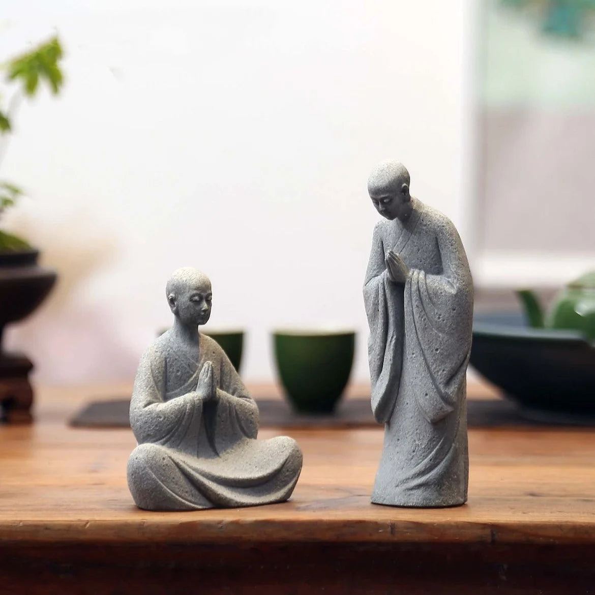 🧘♂️ Chinesische Krieger-Mönch-Statue – Zen-Mikrolandschaft & Gartendekoration