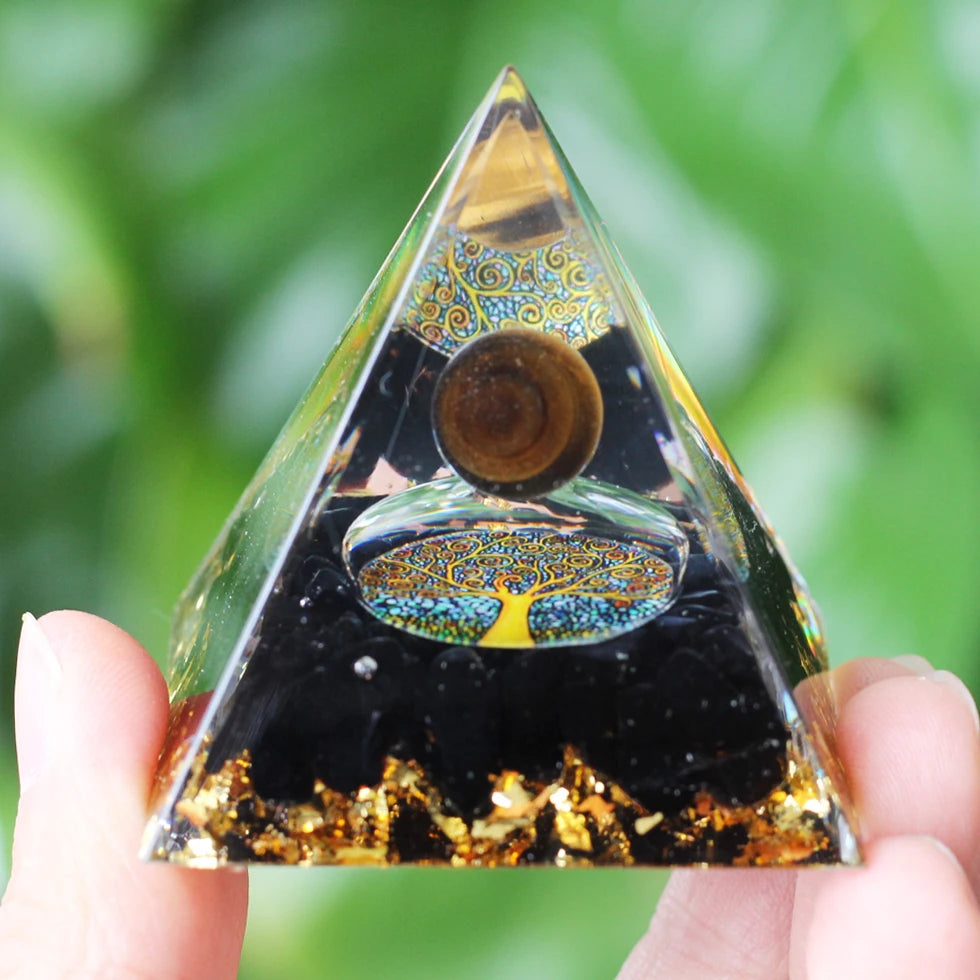 🔮 Amethyst Orgone-Pyramide – Chakra-Energie-Generator für Schutz & Meditation (5cm)