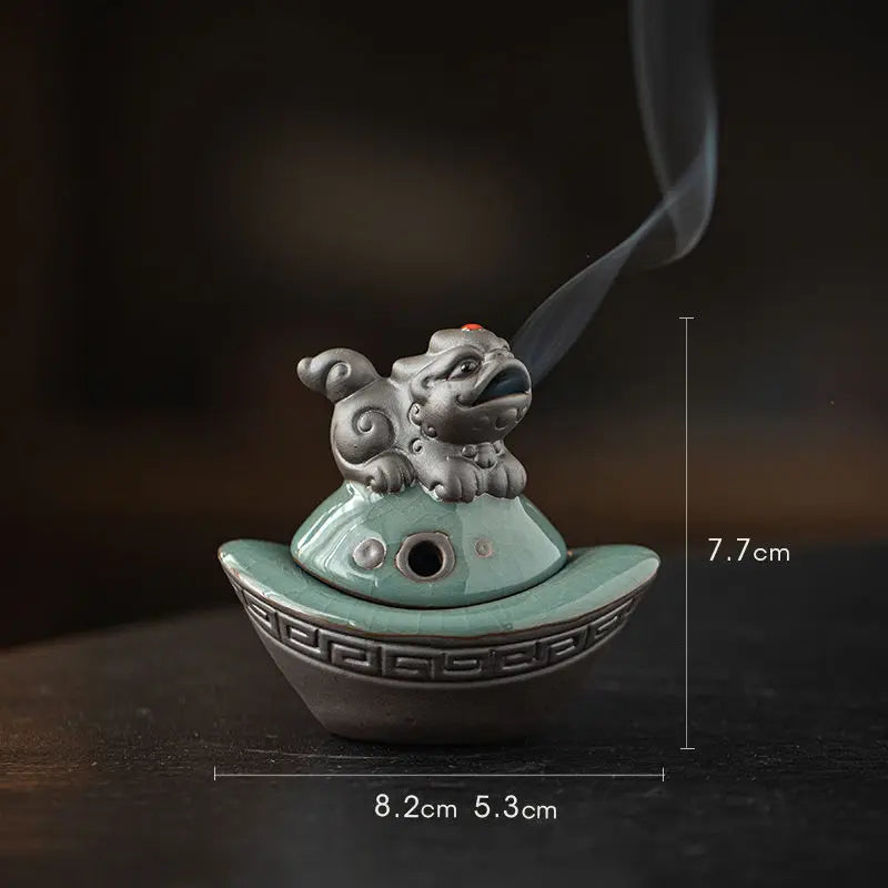 Mini-Räuchergefäß „Pixiu“ aus Keramik – Feng Shui Dekoration für Reichtum & Glück