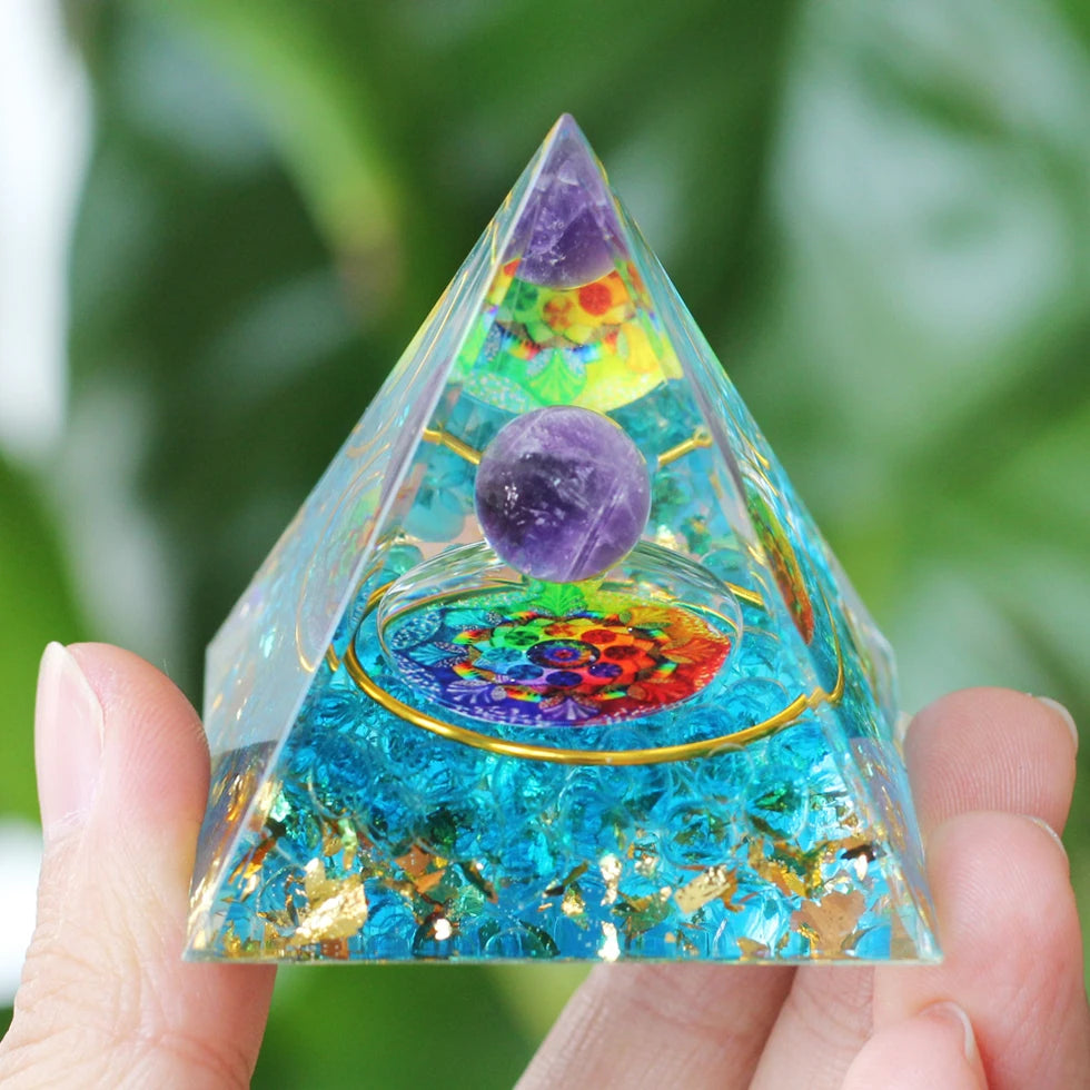🔮 Amethyst Orgone-Pyramide – Chakra-Energie-Generator für Schutz & Meditation (5cm)