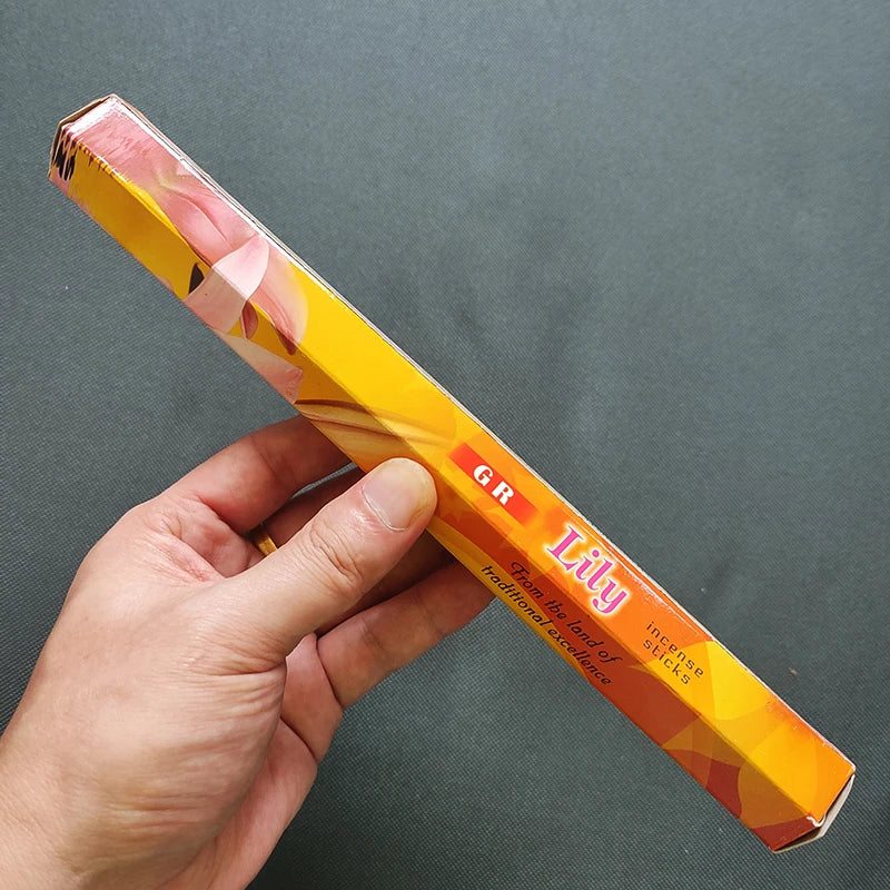 đŹď¸ Indische Räucherstäbchen â 20er-Pack fĂźr Meditation, Yoga & Aromatherapie (23cm)