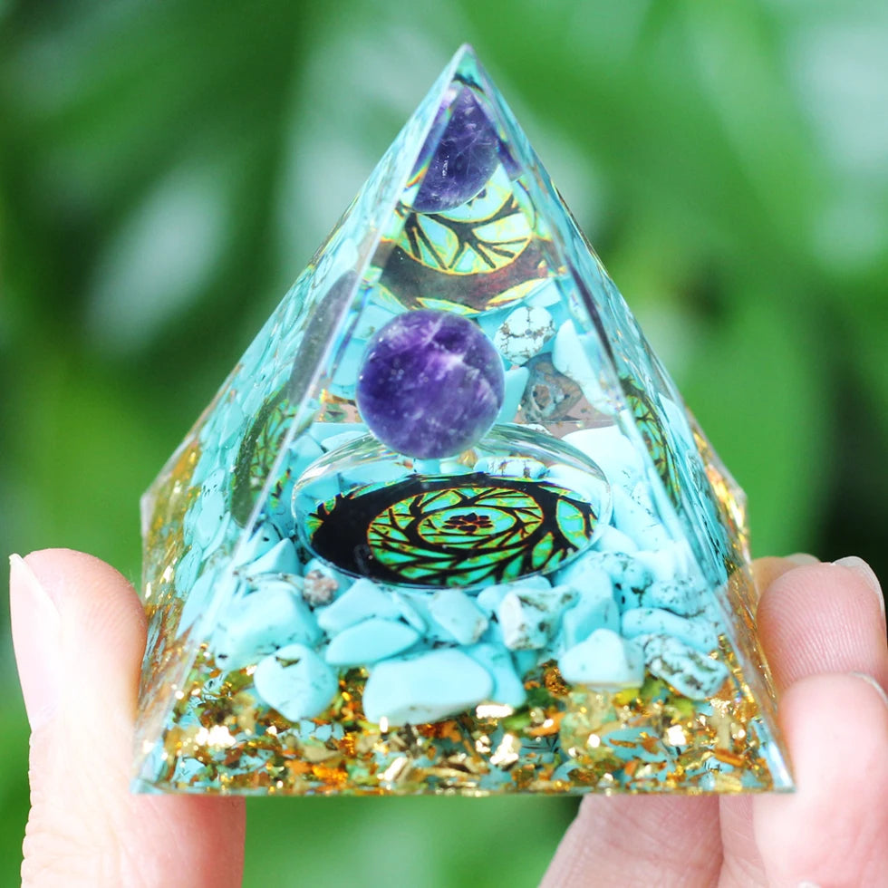 🔮 Amethyst Orgone-Pyramide – Chakra-Energie-Generator für Schutz & Meditation (5cm)