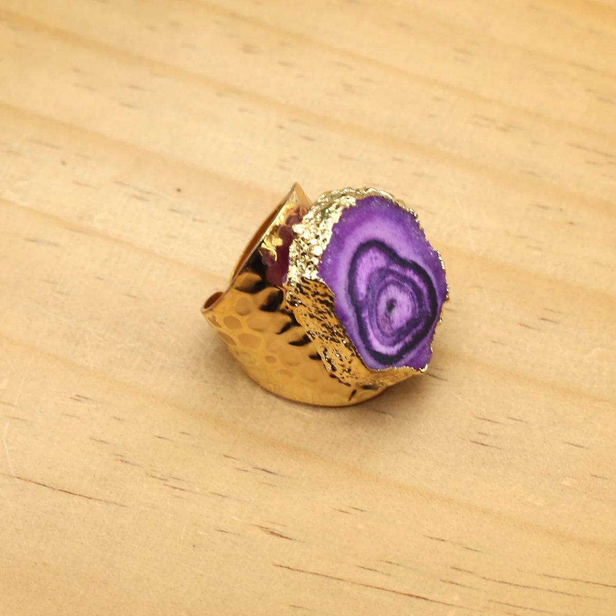 đ NatĂźrlicher Druzy Achat Ring â Verstellbarer Goldplattierter Geoden-Kristall (8 Farben)