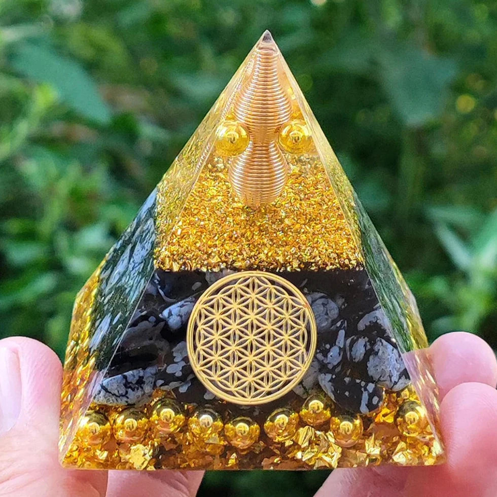 🔮 Amethyst Orgone-Pyramide – Chakra-Energie-Generator für Schutz &amp; Meditation (5cm)