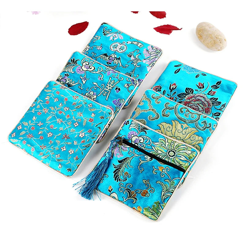 🧧 Quadratische Brokat-Aufbewahrungstasche – Bestickter Schmuck- &amp; Segensbeutel