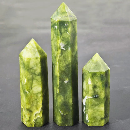 ✨ Natürlicher Kristall Obelisk-Stab – Reiki &amp; Chakra Heilstein (Verschiedene Größen &amp; Steine)