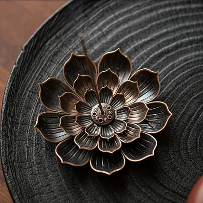 🌸 Lotus Räucherstäbchenhalter – Zinklegierung Brenner für Tempel, Yoga-Studios &amp; Wohnraumdeko (9 cm)