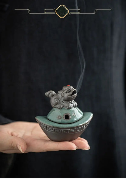 Mini-Räuchergefäß „Pixiu“ aus Keramik – Feng Shui Dekoration für Reichtum &amp; Glück
