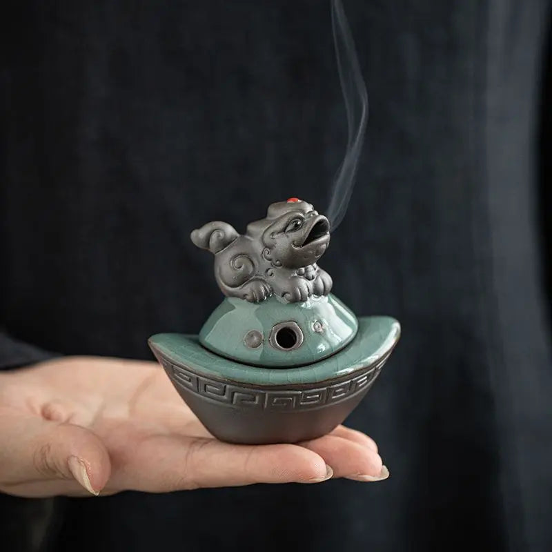 Mini-Räuchergefäß „Pixiu“ aus Keramik – Feng Shui Dekoration für Reichtum &amp; Glück